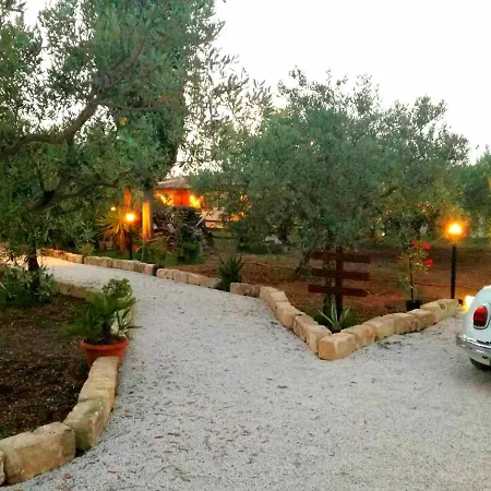 Casa Vacanze 'al Giardino Degli Ulivi'
