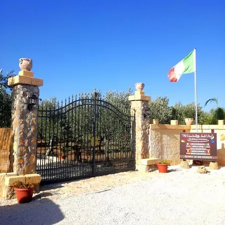 Lodge Casa Vacanze 'al Giardino Degli Ulivi' *