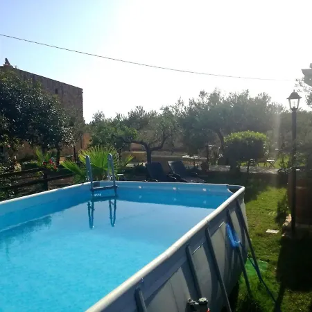Casa Vacanze 'al Giardino Degli Ulivi' Lodge *